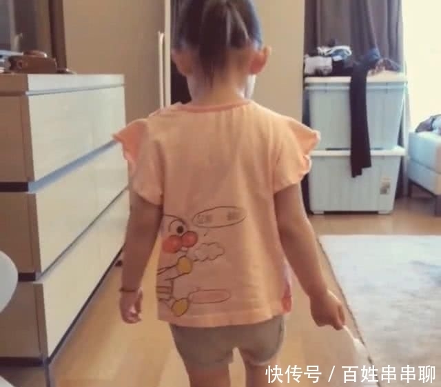 27套礼服 视频缩略图