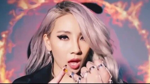 佩剑将军 视频缩略图