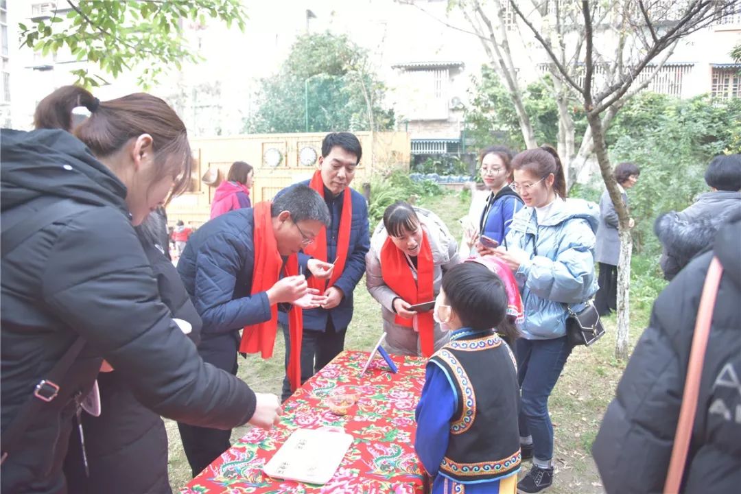 传奇 视频缩略图