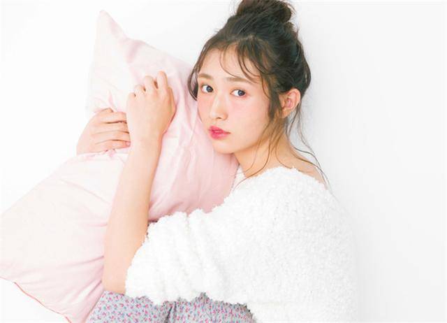 健听女孩 视频缩略图