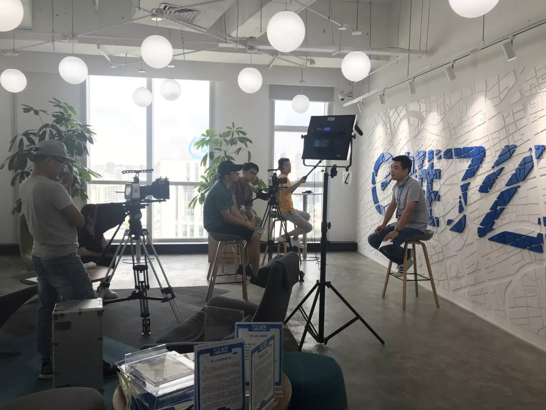 侏罗纪世界3 视频缩略图