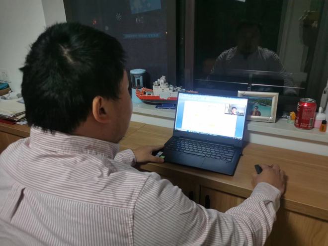 仿佛你消失了 视频封面