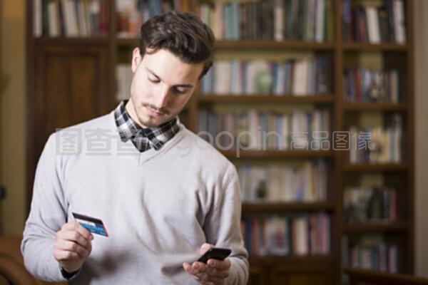 七十二家房客 视频缩略图