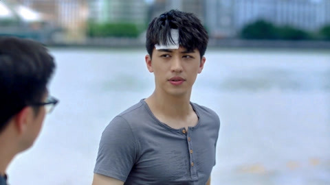 0.5毫米 视频海报