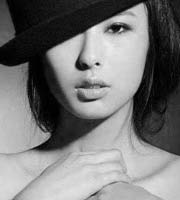 007之女王密使 视频缩略图