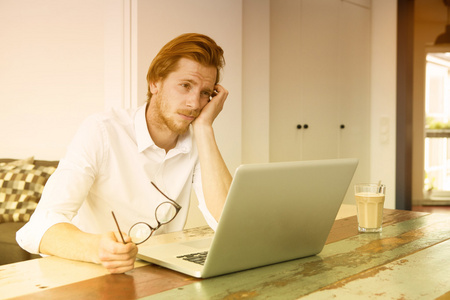 侠骨仁心 视频缩略图