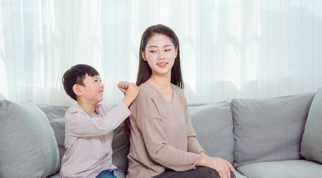 侦探马龙 视频海报