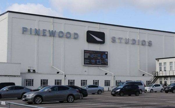 伤物语 -历与吸血鬼 视频缩略图