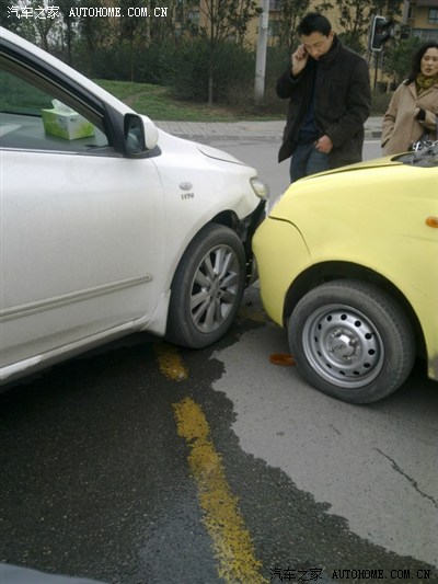 4年，2男，1爱情 视频缩略图