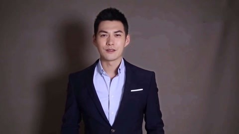 会长的贴身校花 视频海报