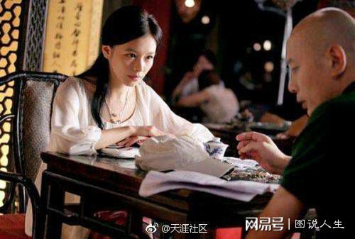 仲夏夜惊魂 视频缩略图