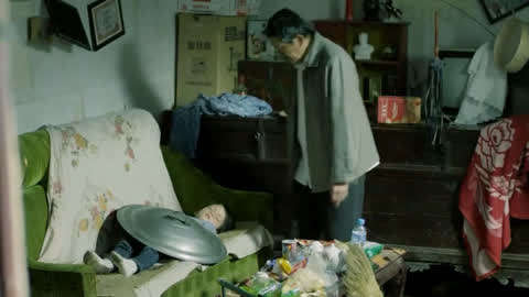 2012来了 视频缩略图