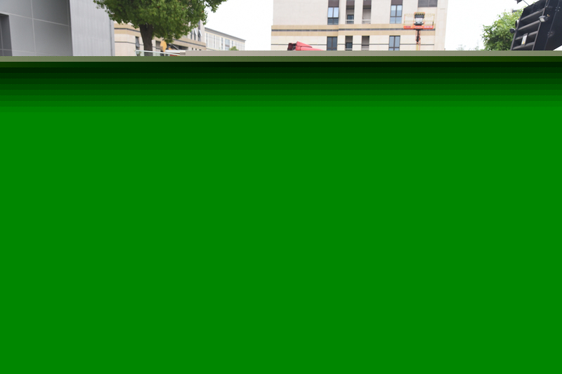 体验 视频缩略图