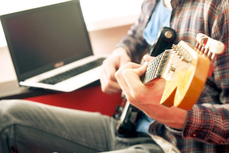 佛魔之剑 视频缩略图