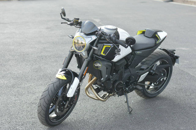 侦探克罗伊特 视频缩略图