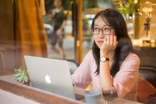 0.0兆赫 视频缩略图