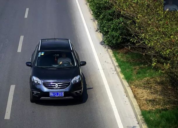 伊莲娜 视频缩略图