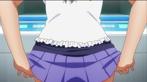 修剪草坪的小黄人 视频缩略图