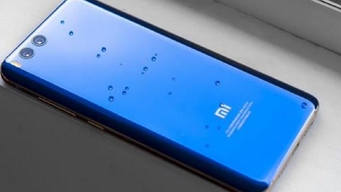 一位军人的爱恋 视频缩略图