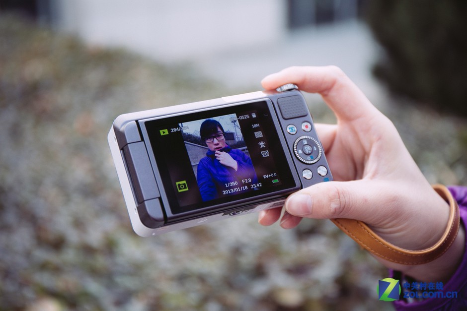 你不是我 视频缩略图