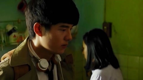 住货车的女士 视频缩略图