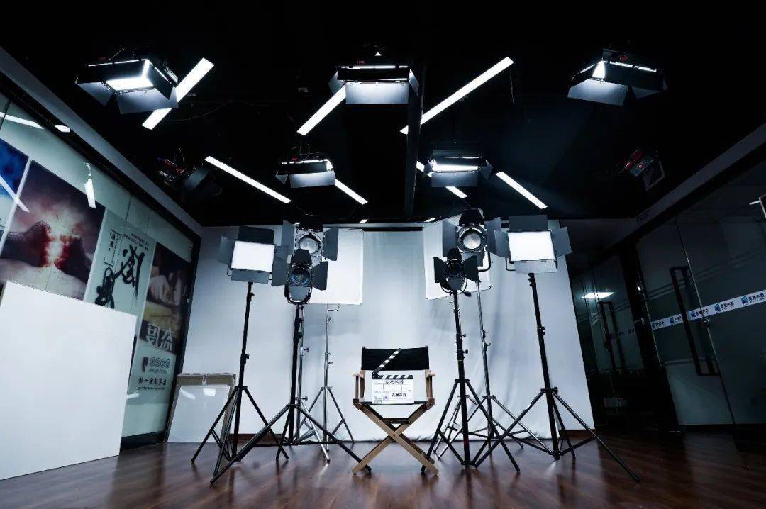 4等 视频缩略图