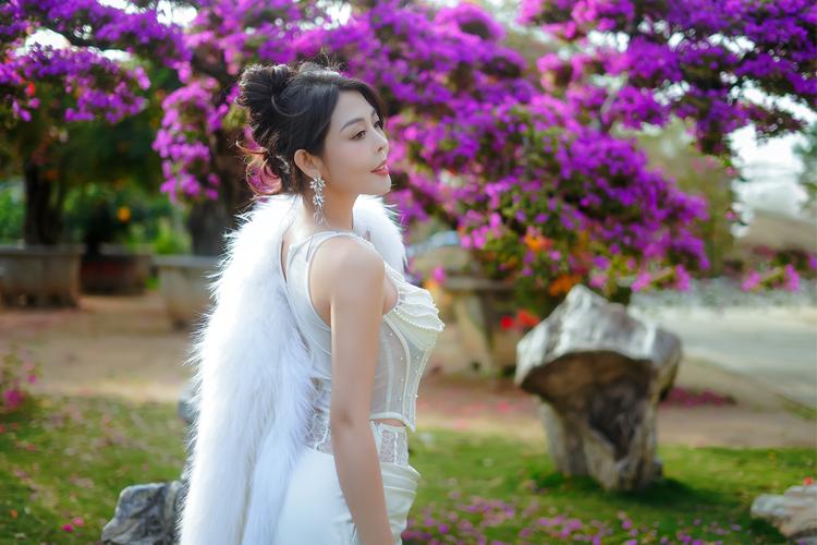 偷心的女人 视频缩略图