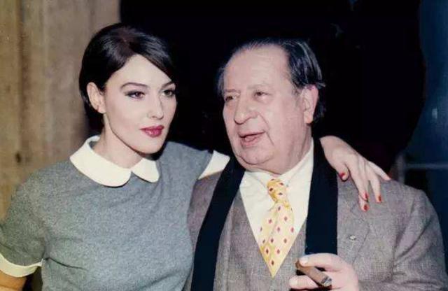 保姆的黑皮书 视频缩略图