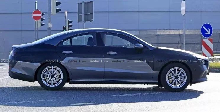 伪行者 视频缩略图