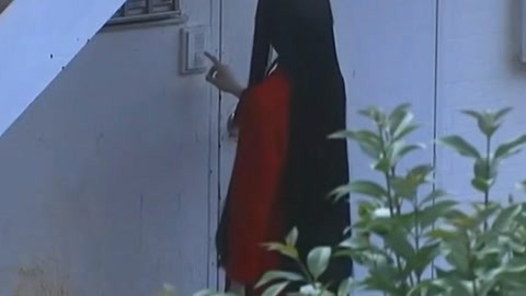 2025： Blood, White & Blue 视频缩略图