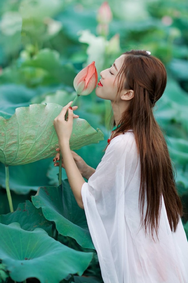 4等 视频缩略图