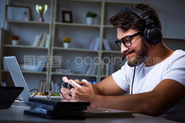 伊娃 视频缩略图