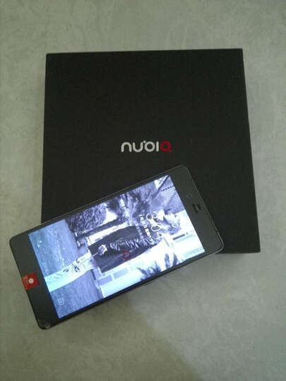 健听女孩 视频缩略图