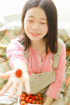 你行......你结婚？ 视频海报