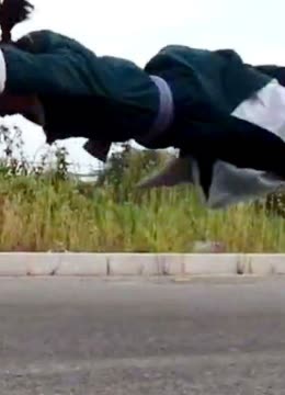 万王之王 视频缩略图