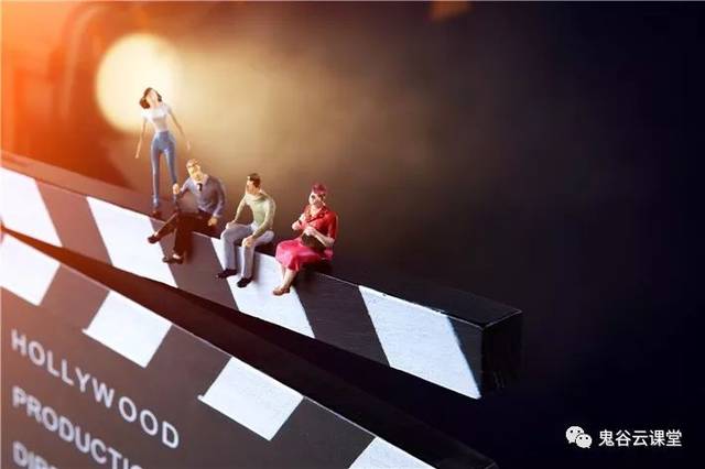 你们所有人的脸 视频海报