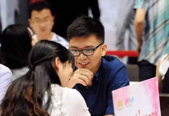 假戏真作 视频缩略图