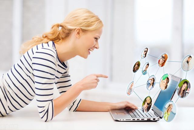 一个很乔纳斯的圣诞节 视频缩略图