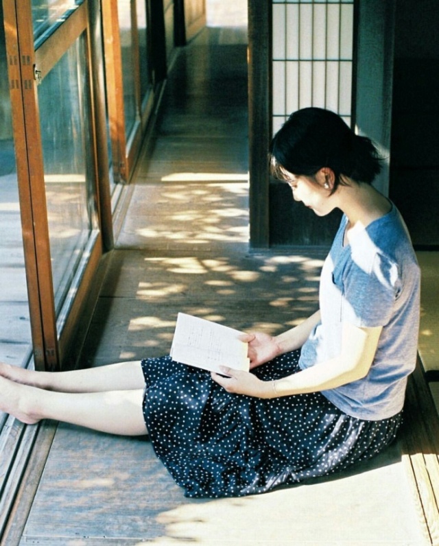 低俗喜剧 视频缩略图