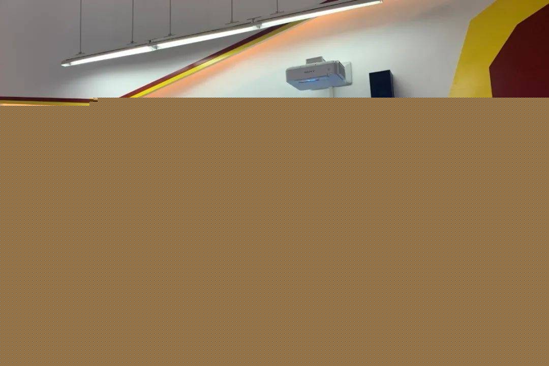 0.0兆赫 视频海报