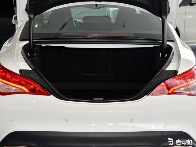 僵尸归来 视频缩略图