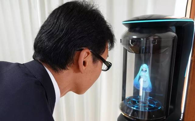 他的三个女儿 视频缩略图