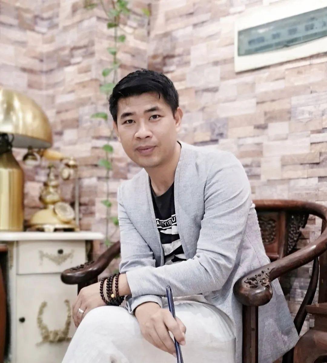 伴我闯天涯 视频缩略图